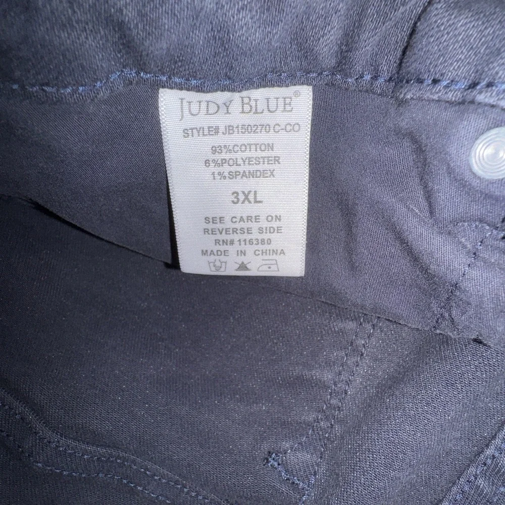 Judy Blue 36